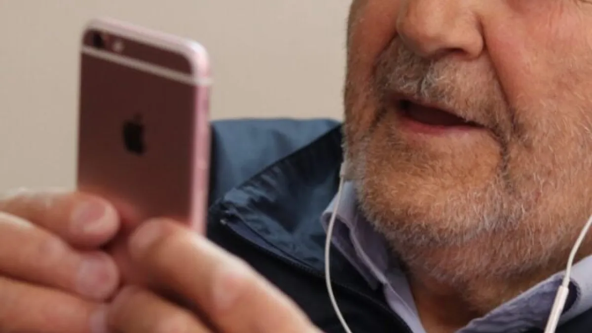 os melhores smartphones para idosos