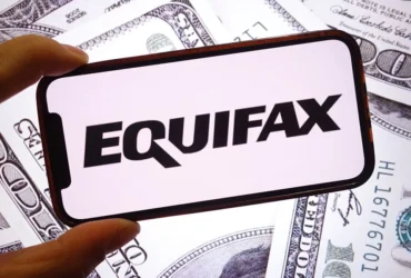Clientes Da Equifax Têm Até Terça-Feira Para Reivindicar Parte De Acordo De Us$ 2,2 Milhões 20 clientes da equifax têm até terça-feira para reivindicar parte de acordo de us$ 2,2 milhões