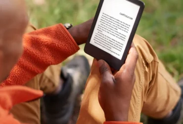 'Encha Seu Kindle': veja 27 livros imperdíveis em promoção na Amazon hoje