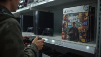 GTA 6 segue fora do impacto do aumento de preço do PS5 e Xbox